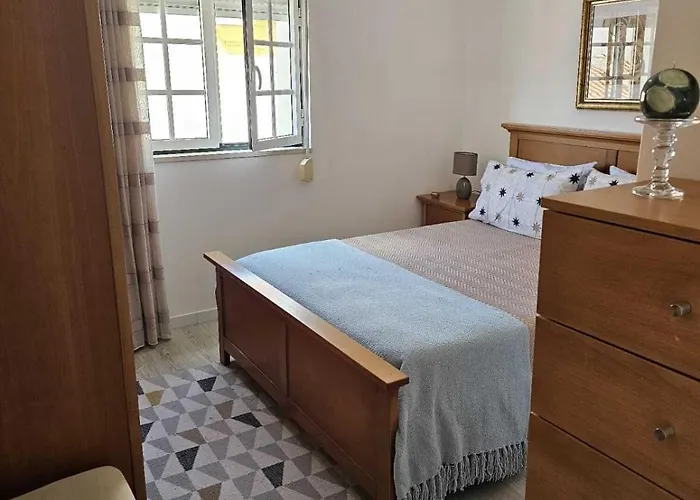 Two Bedroom Apartment, Two Minutes From The Назаре